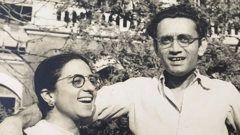 Saadat Hasan Manto with his wife Safia Manto.